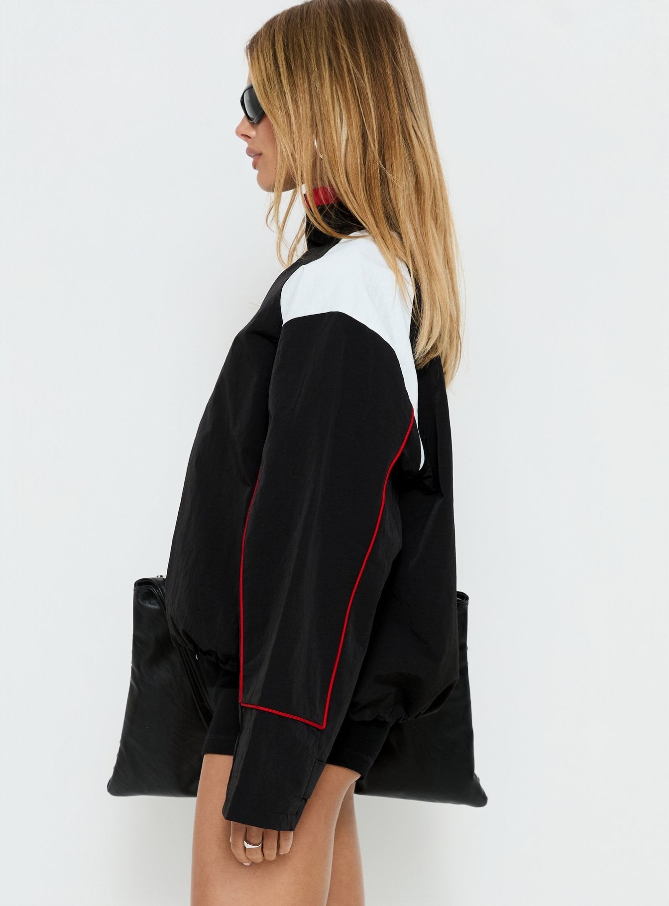 Shoreline Windbreaker Noir / White