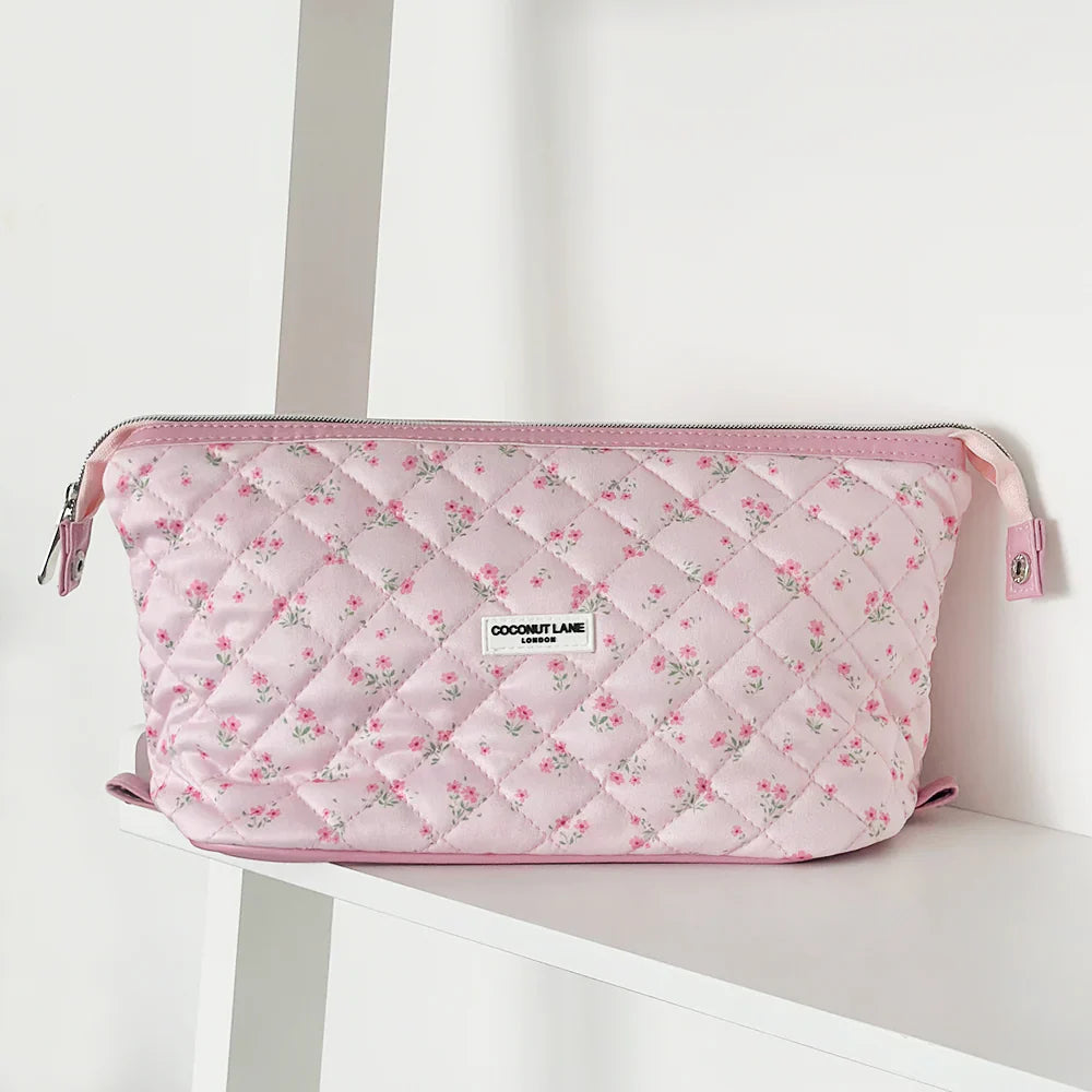 Coconut Lane Quilted Ditsy Floral Expandable Cosmetic Bag